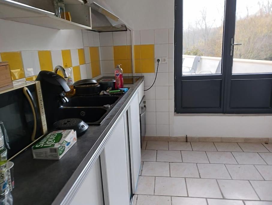 아미앵 Agreable Maison Avec Parking Gratuit 아파트 외부 사진